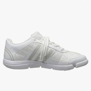 ADIDAS women's triple cheer cross trainer, size 9.